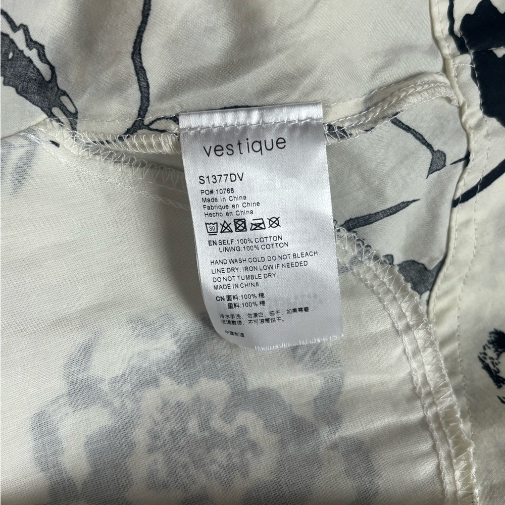 NWT Vestique Black & White Floral Puff Sleeve Babydoll Mini Romantic Dress Small - Picture 13 of 13